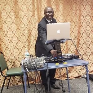 Meet your Posher, Fredrick